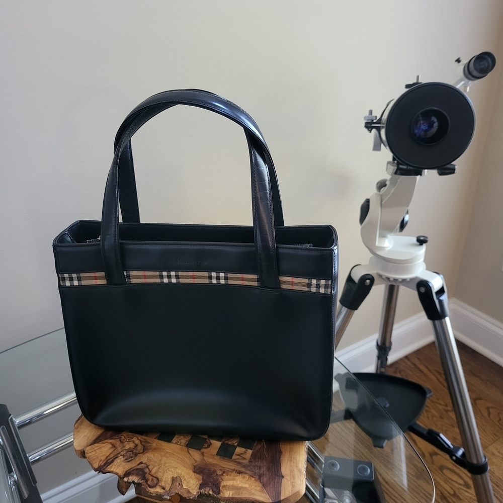 Burberry Burberrys Nova Check Handbag Leather Black..W/Coa..